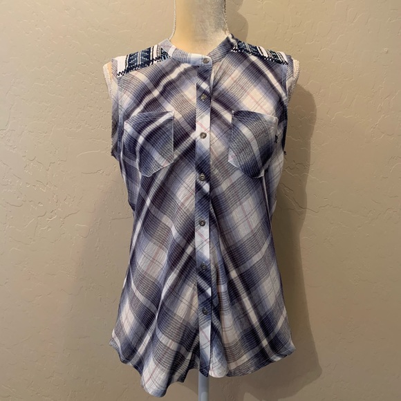 Miss Me Tops - 3/$15🍷Miss Me Sleeveless Sheer Blue Plaid Top